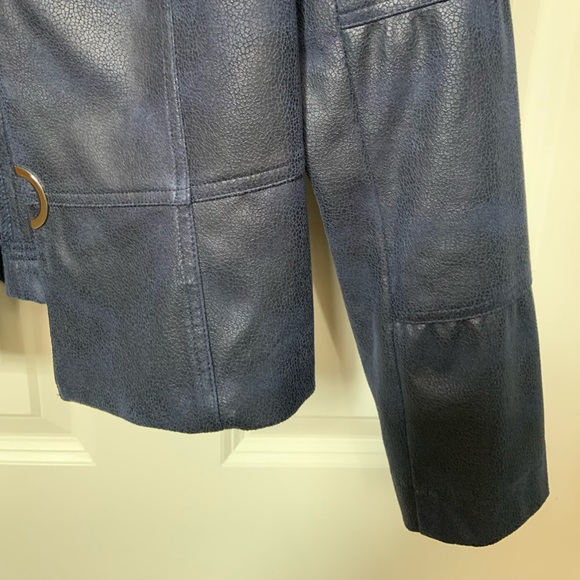 Stunning dark navy faux leather fitted jacket - Picture 10 of 10